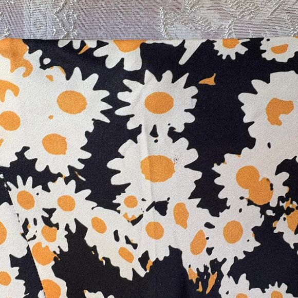 Realisation Women's Black and Yellow Daisy Silk Skirt - Picture 3 of 7